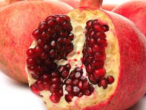 Remove pomegranate stain